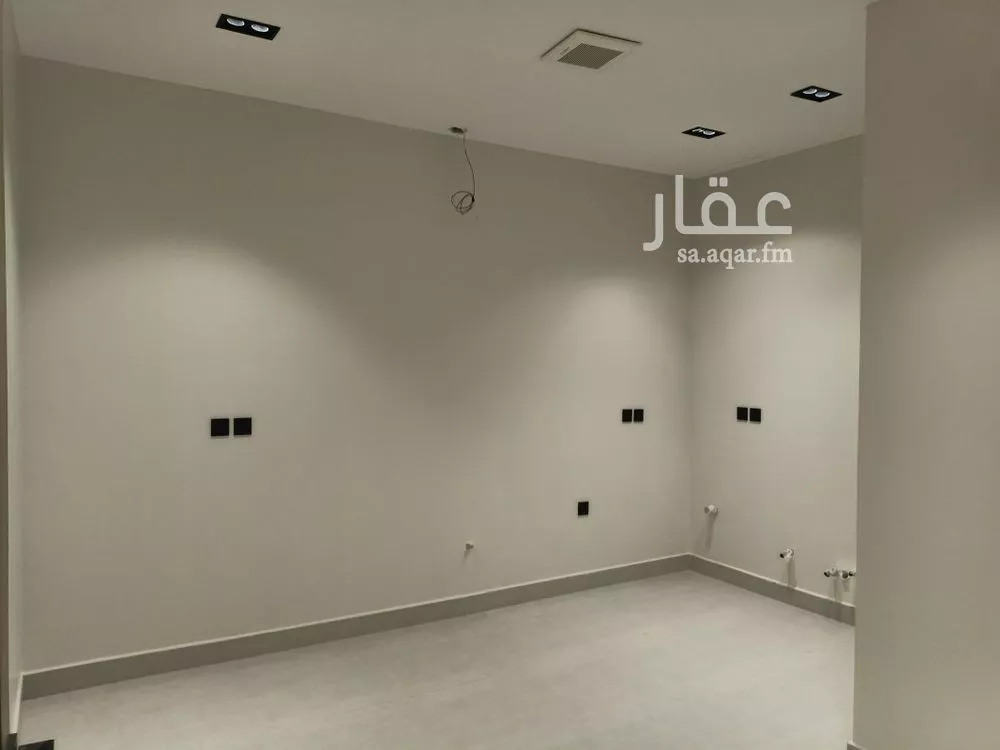 دور 3 غرف في السويدي 10
