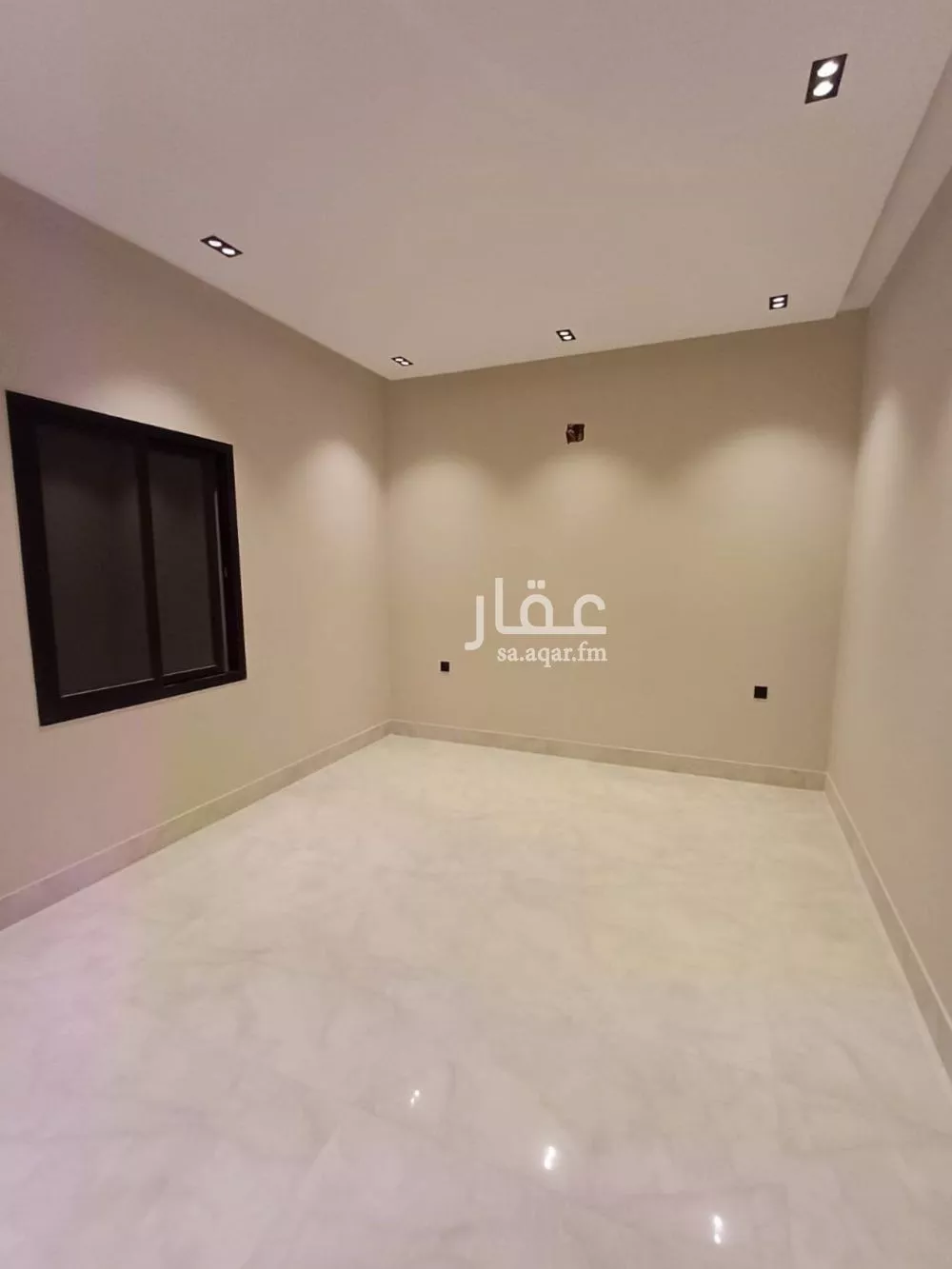 دور 5 غرف في الرمال 10