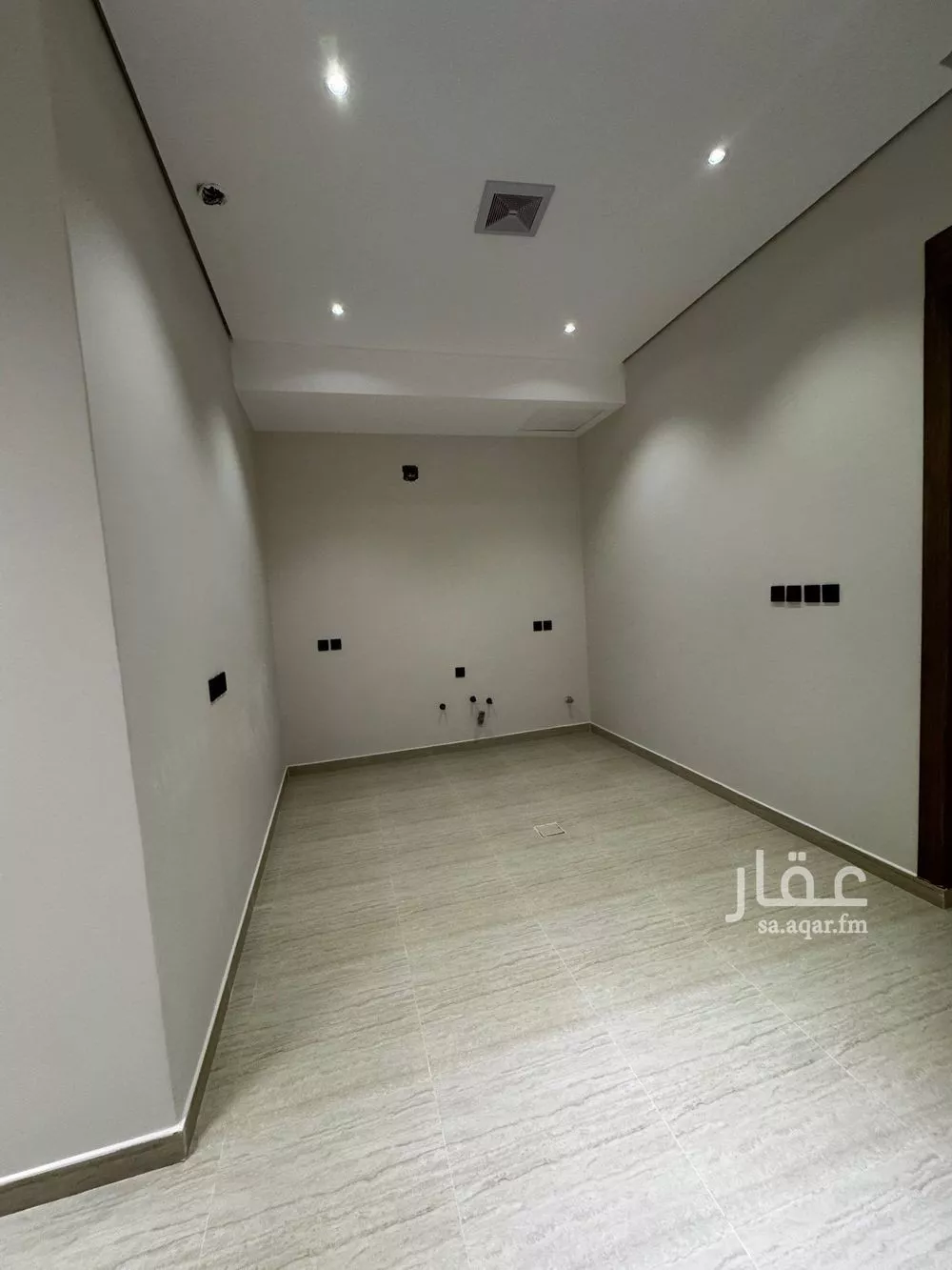دور 5 غرف في الرمال 9