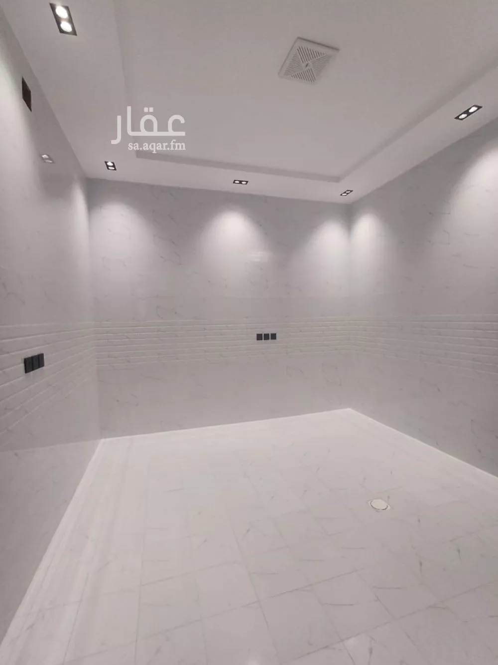 5 bedroom floor in Al Rimal 9