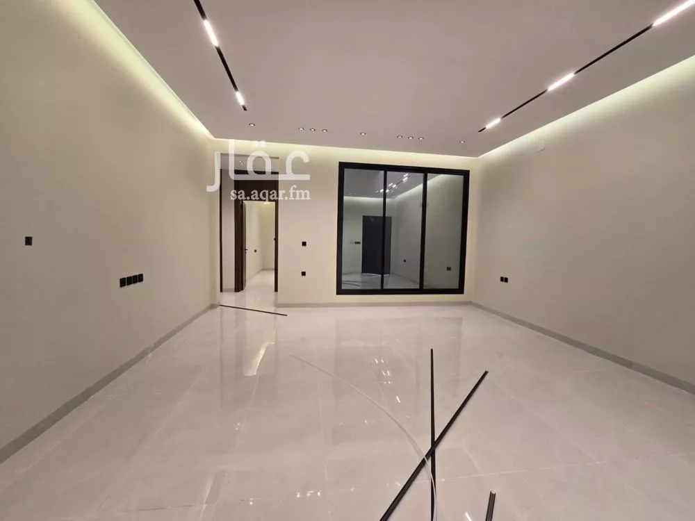 4 bedroom floor in As Suwaidi Al Gharabi 4
