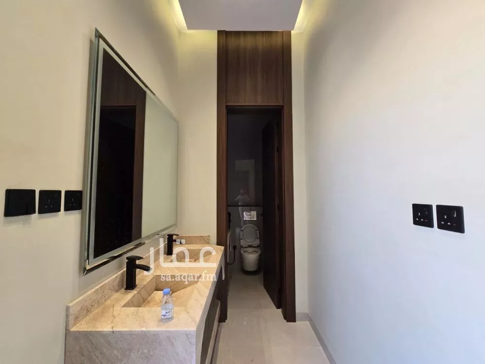 4 bedroom floor in As Suwaidi Al Gharabi 8