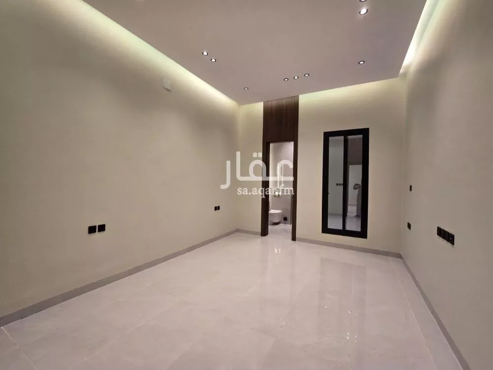 4 bedroom floor in As Suwaidi Al Gharabi 9