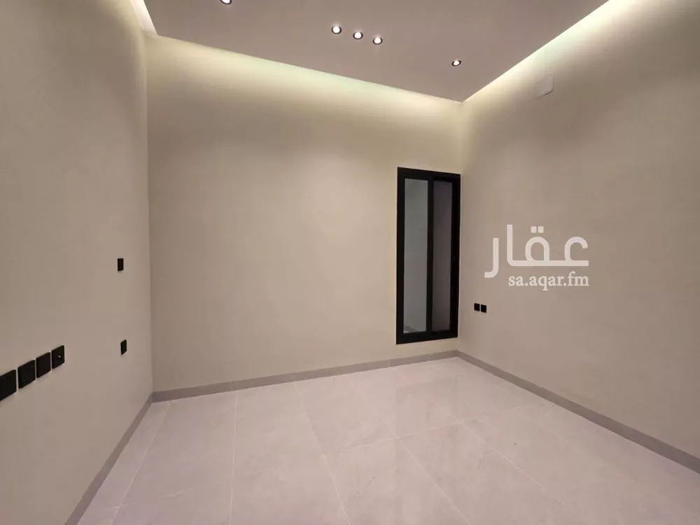 4 bedroom floor in As Suwaidi Al Gharabi 10