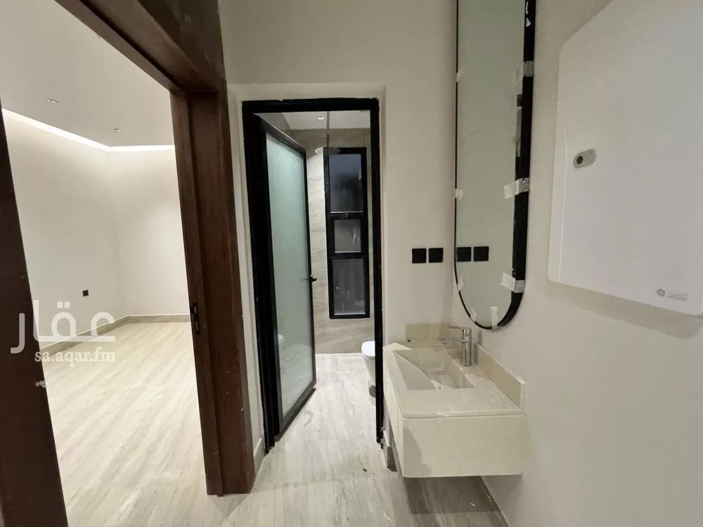 4 bedroom floor in Dirab 12