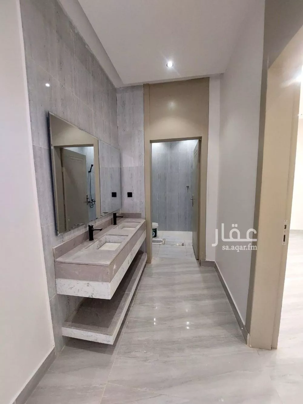 4 bedroom floor in Taibah 11