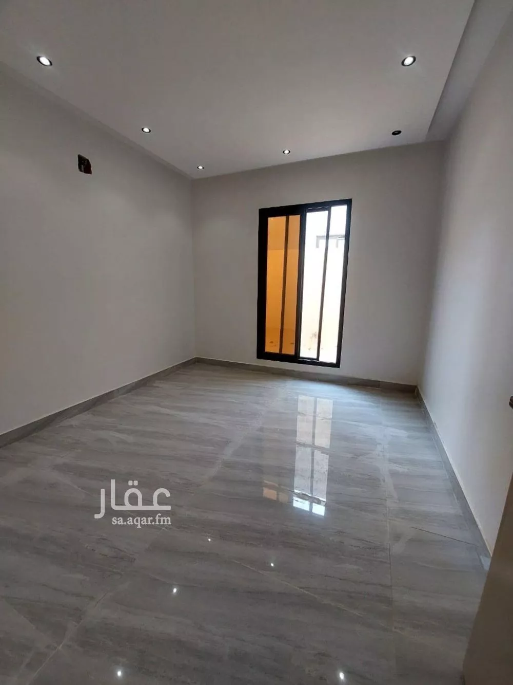 4 bedroom floor in Taibah 7
