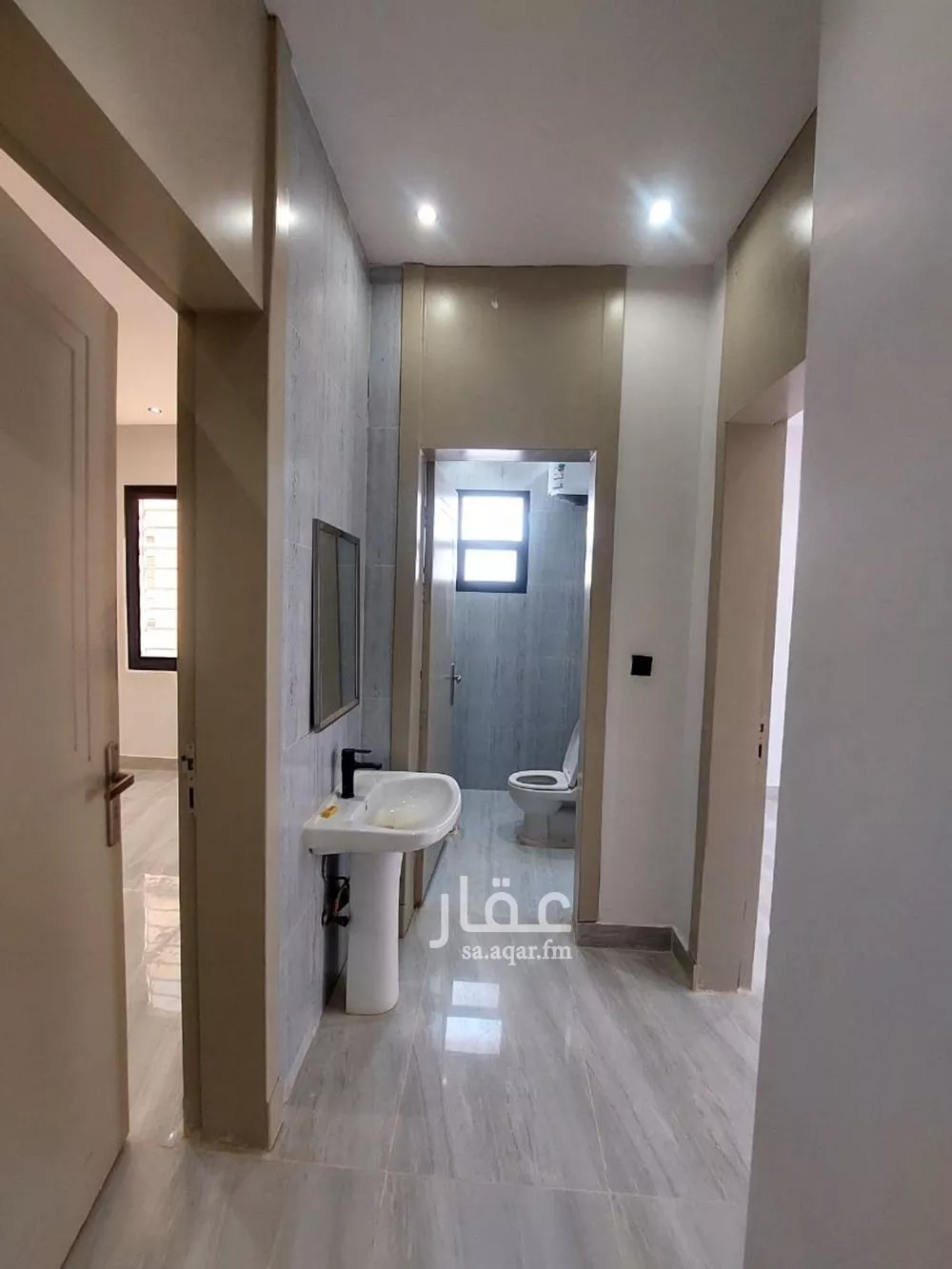 4 bedroom floor in Taibah 9