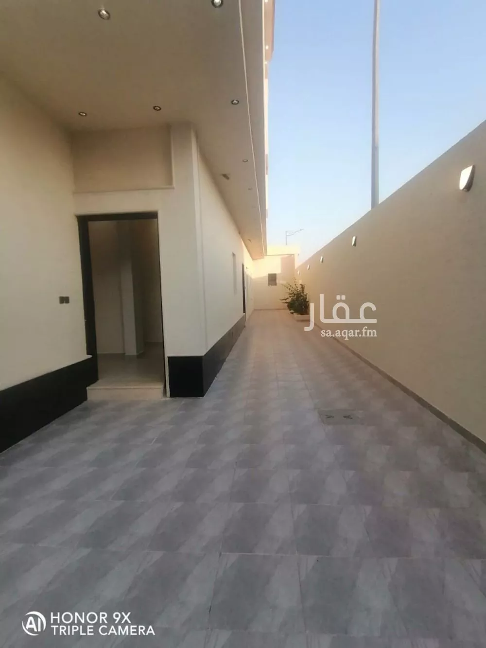 دور 4 غرف في احد 12