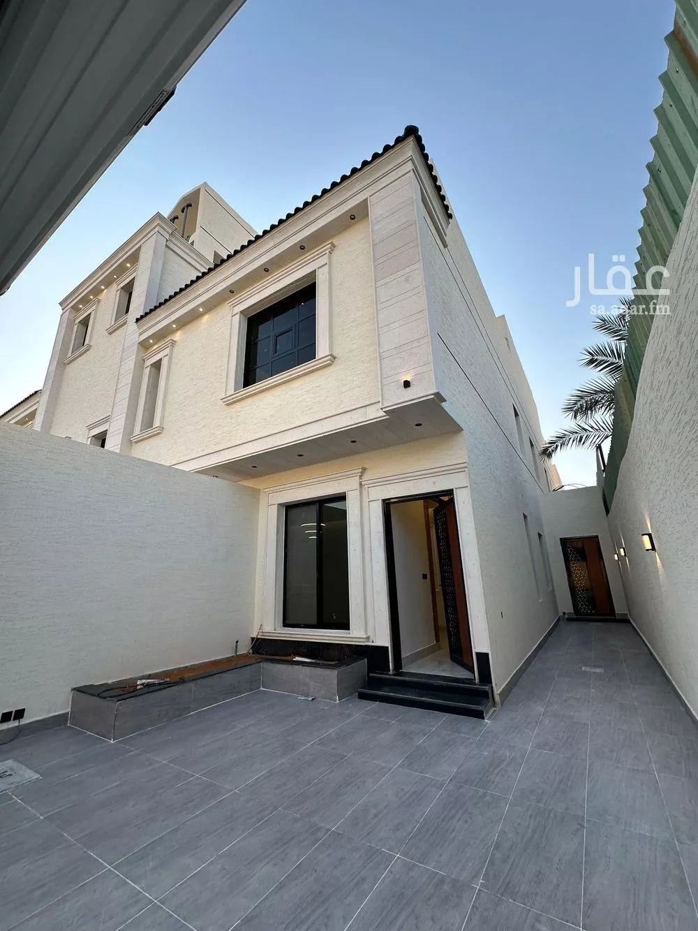 4 bedroom floor in Badr 2
