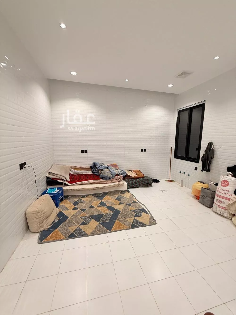 4 bedroom floor in As Suwaidi 13