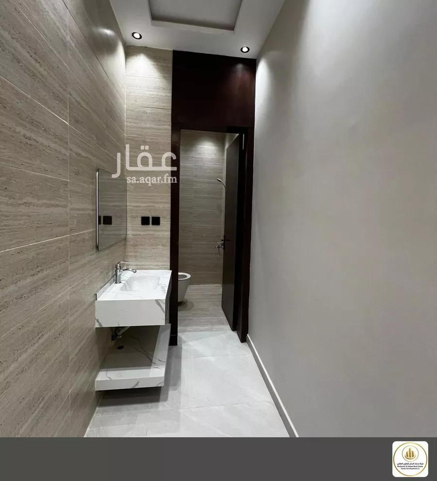5 bedroom floor in Al Maizilah 9