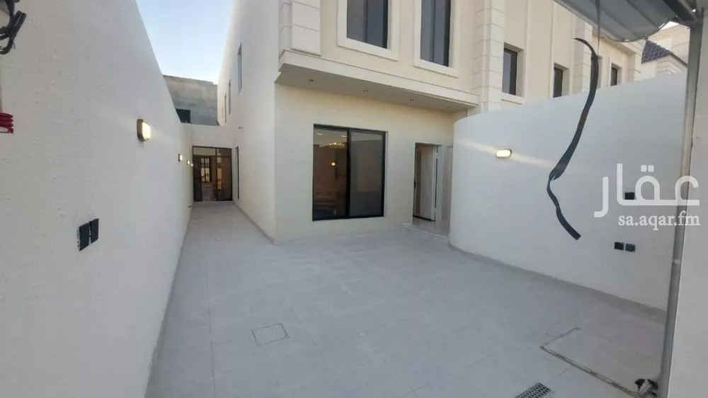 3 bedroom floor in Okaz 4