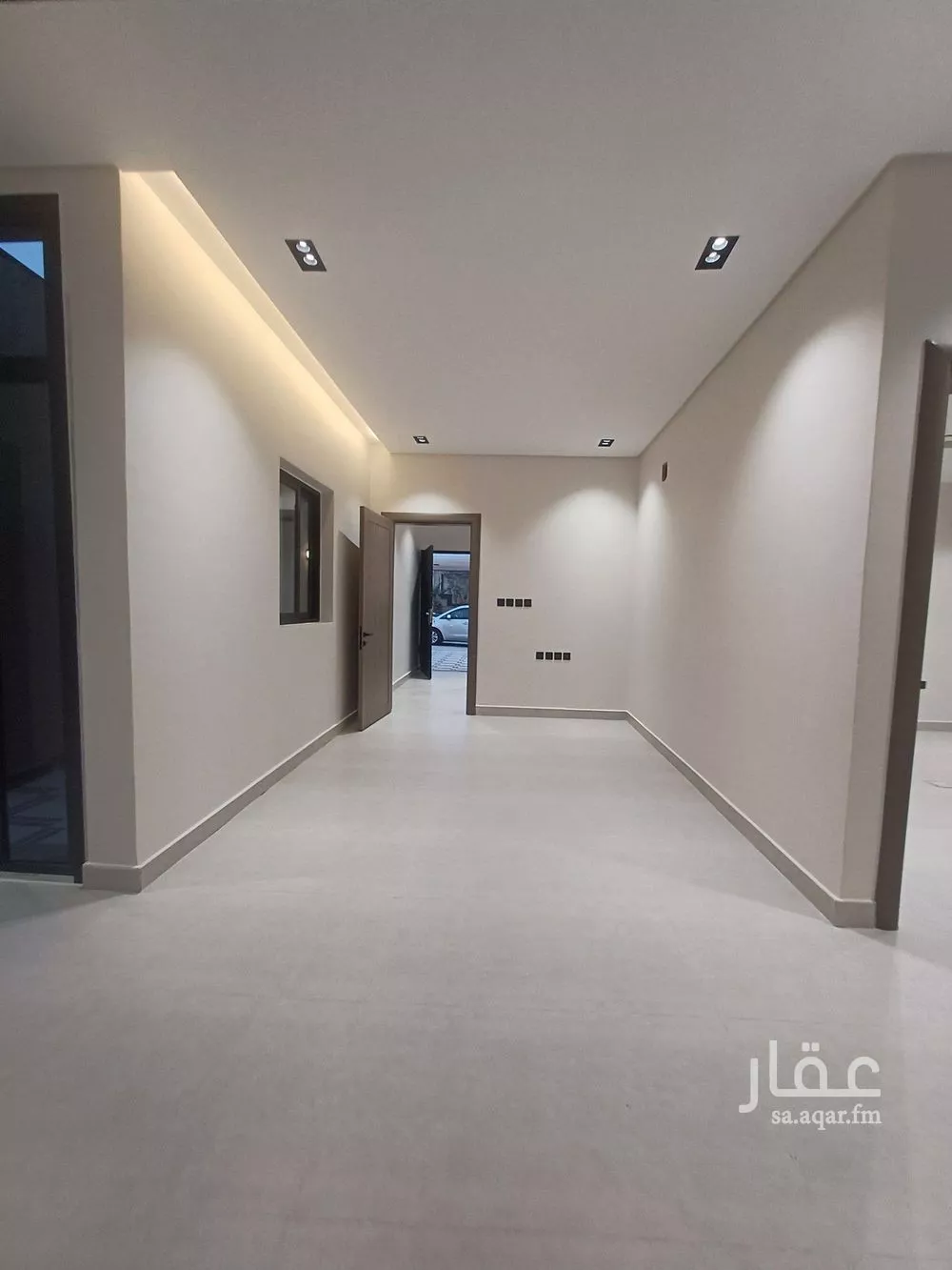 3 bedroom floor in As Suwaidi 12