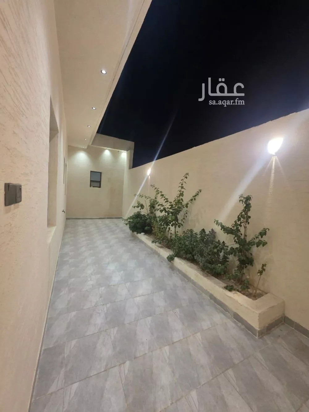 دور 5 غرف في احد 4