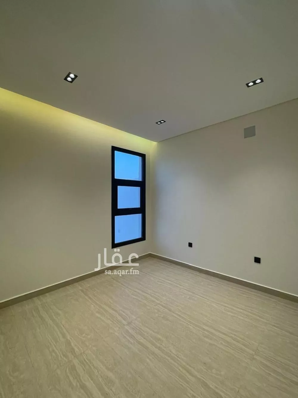 3 bedroom floor in As Suwaidi Al Gharabi 13