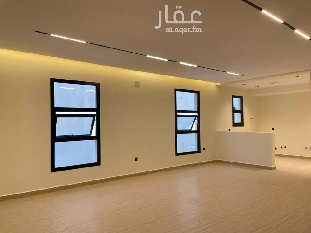 3 bedroom floor in As Suwaidi Al Gharabi 3