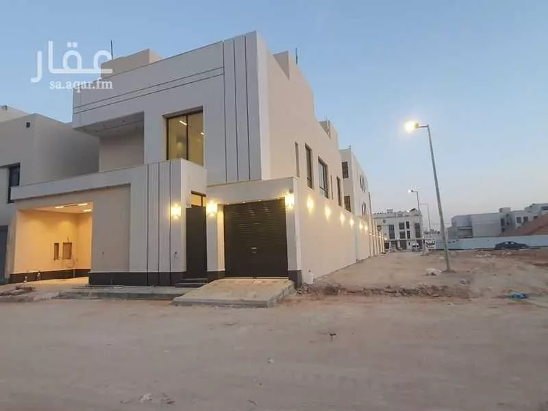 4 bedroom floor in Al Rimal 2