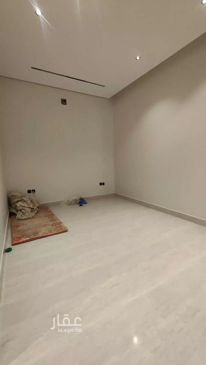 4 bedroom floor in Al Rimal 9
