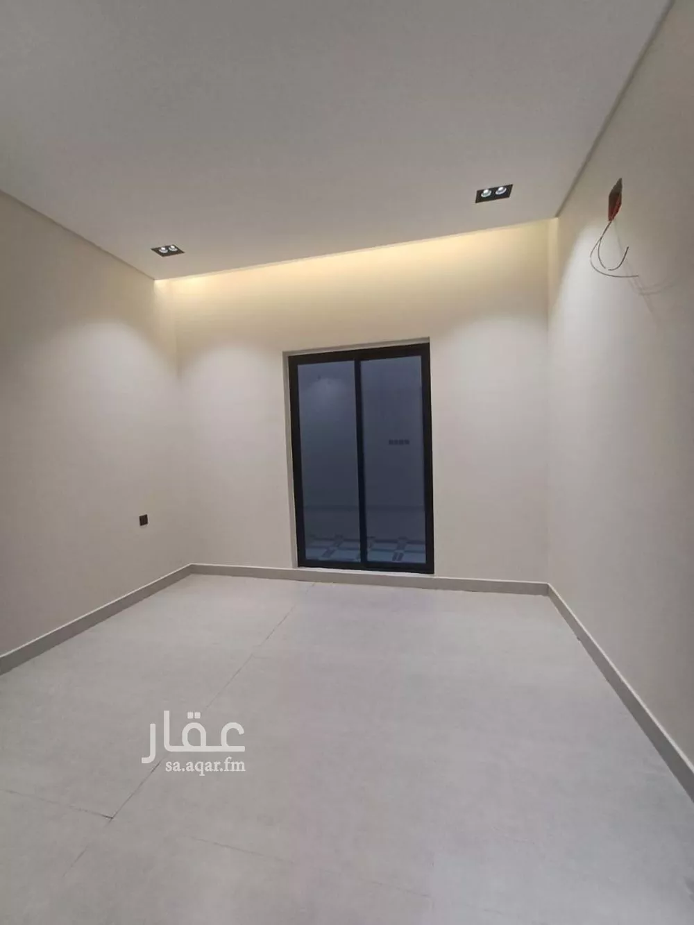 دور 3 غرف في السويدي 12