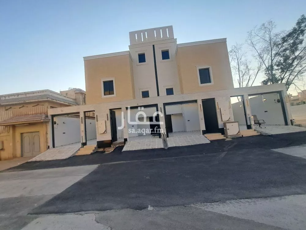 3 bedroom floor in As Suwaidi 2