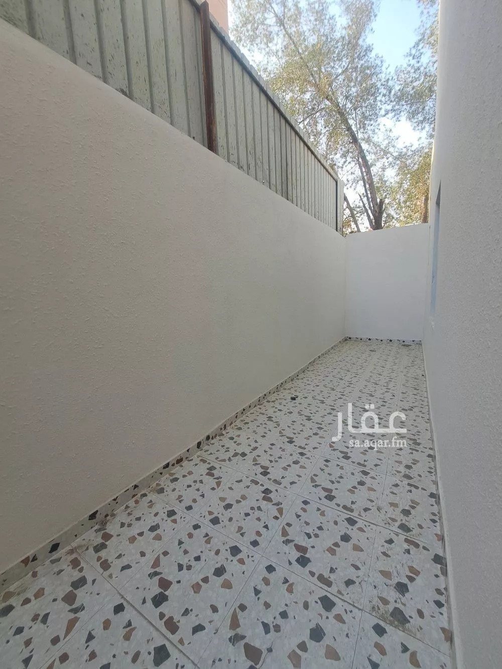 3 bedroom floor in As Suwaidi 15