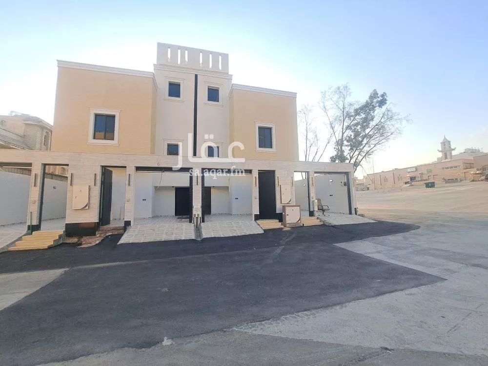 3 bedroom floor in As Suwaidi 5