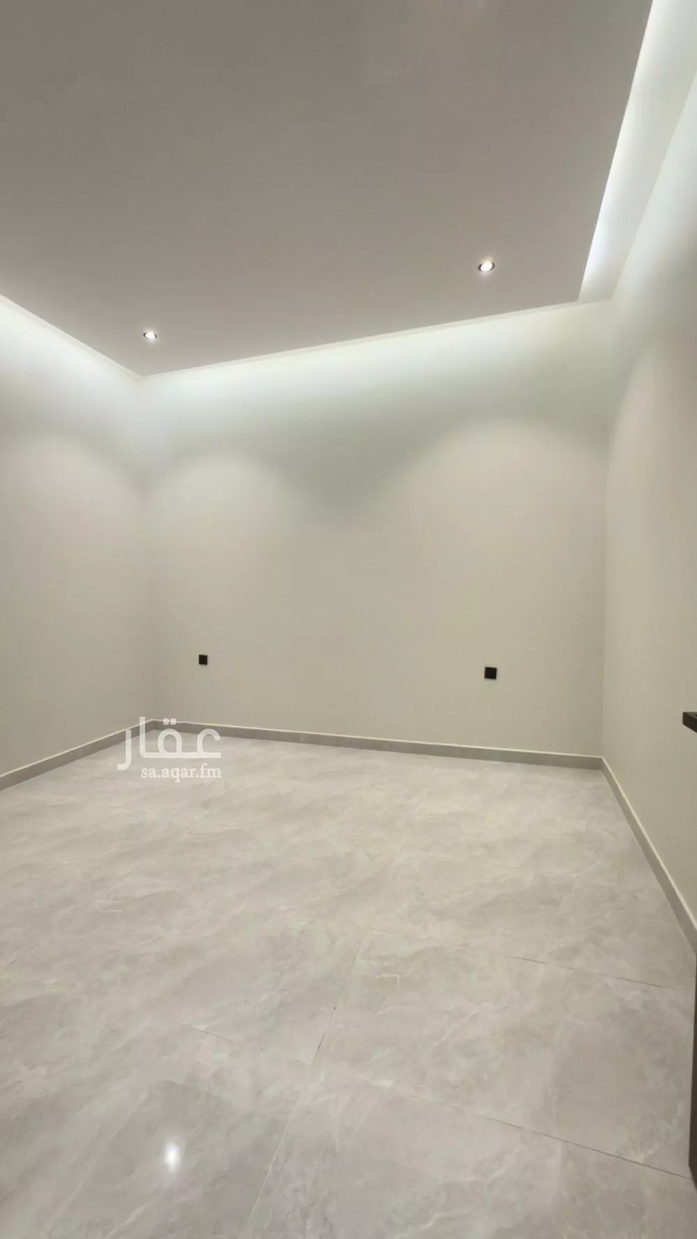 5 bedroom floor in Ash Sharq 14