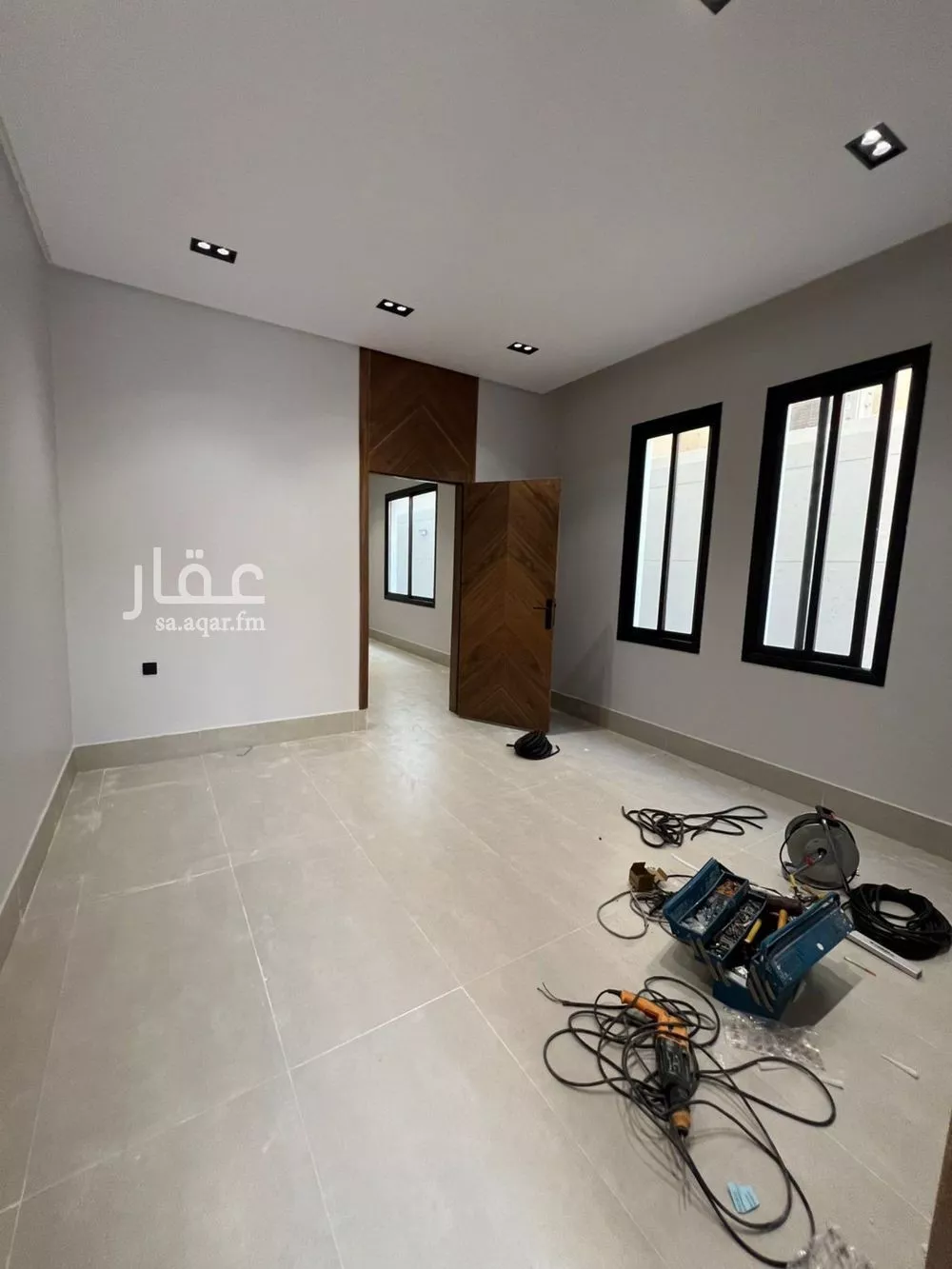 5 bedroom floor in Tuwaiq 11