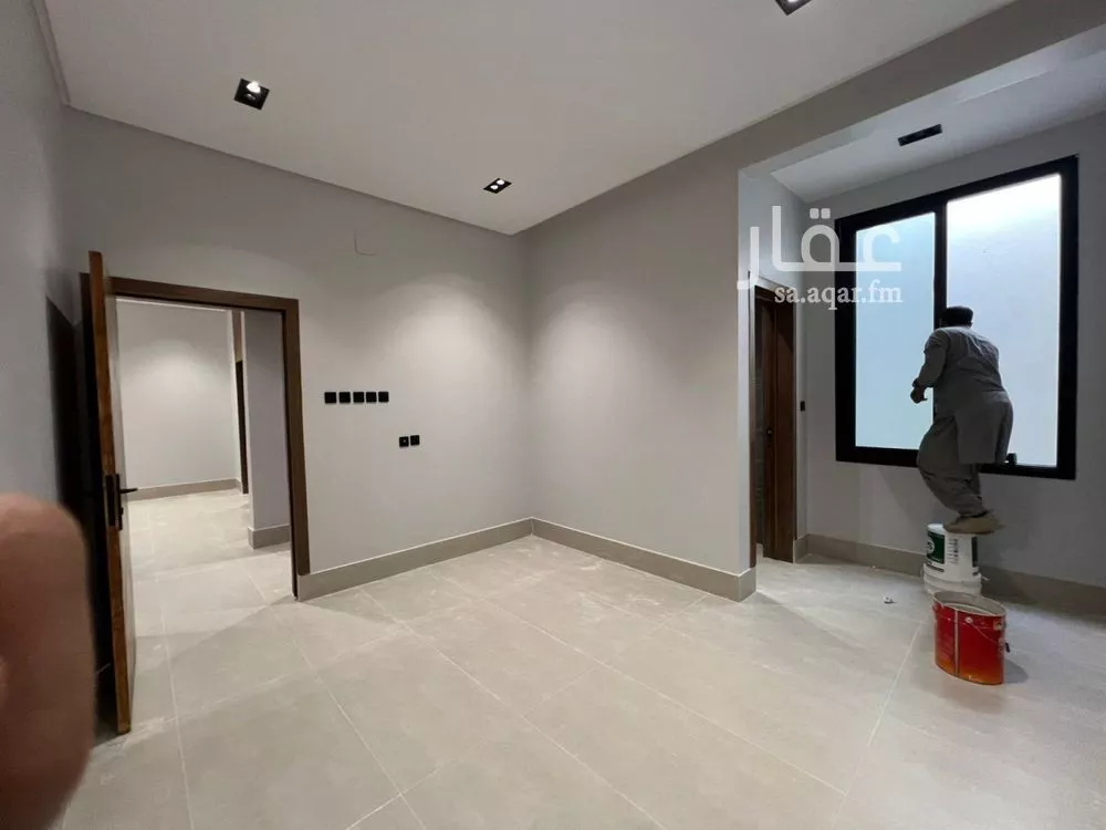5 bedroom floor in Tuwaiq 12
