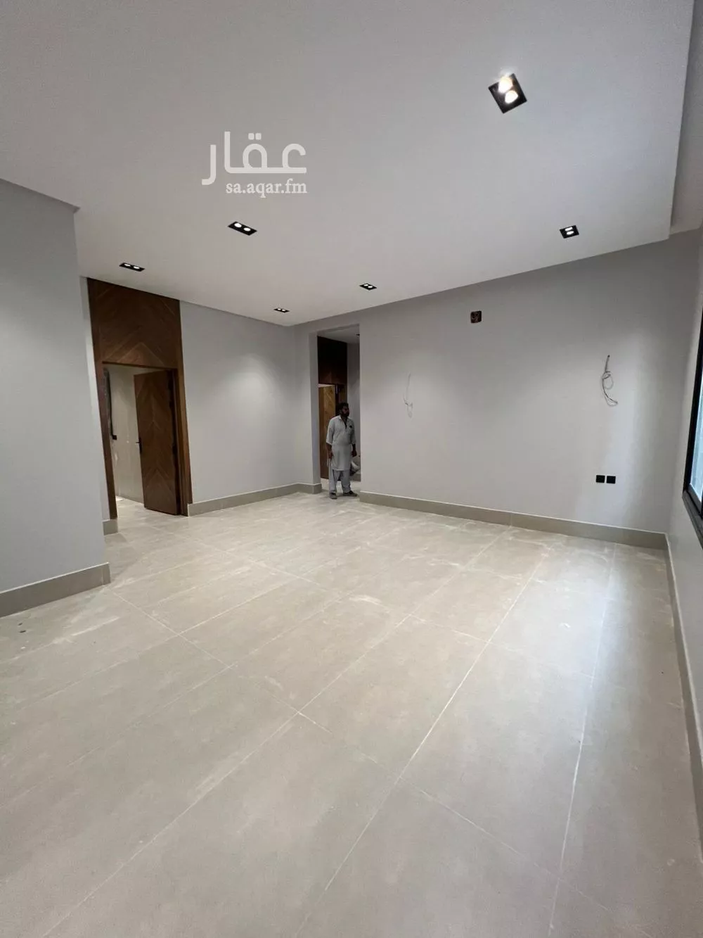 5 bedroom floor in Tuwaiq 6
