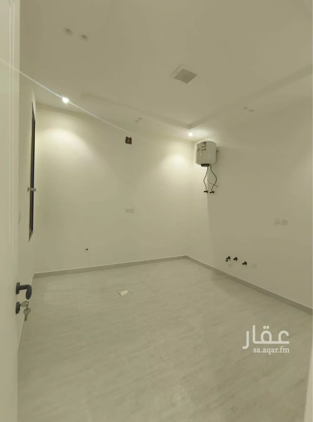 5 bedroom floor in Dahiat Namar 14