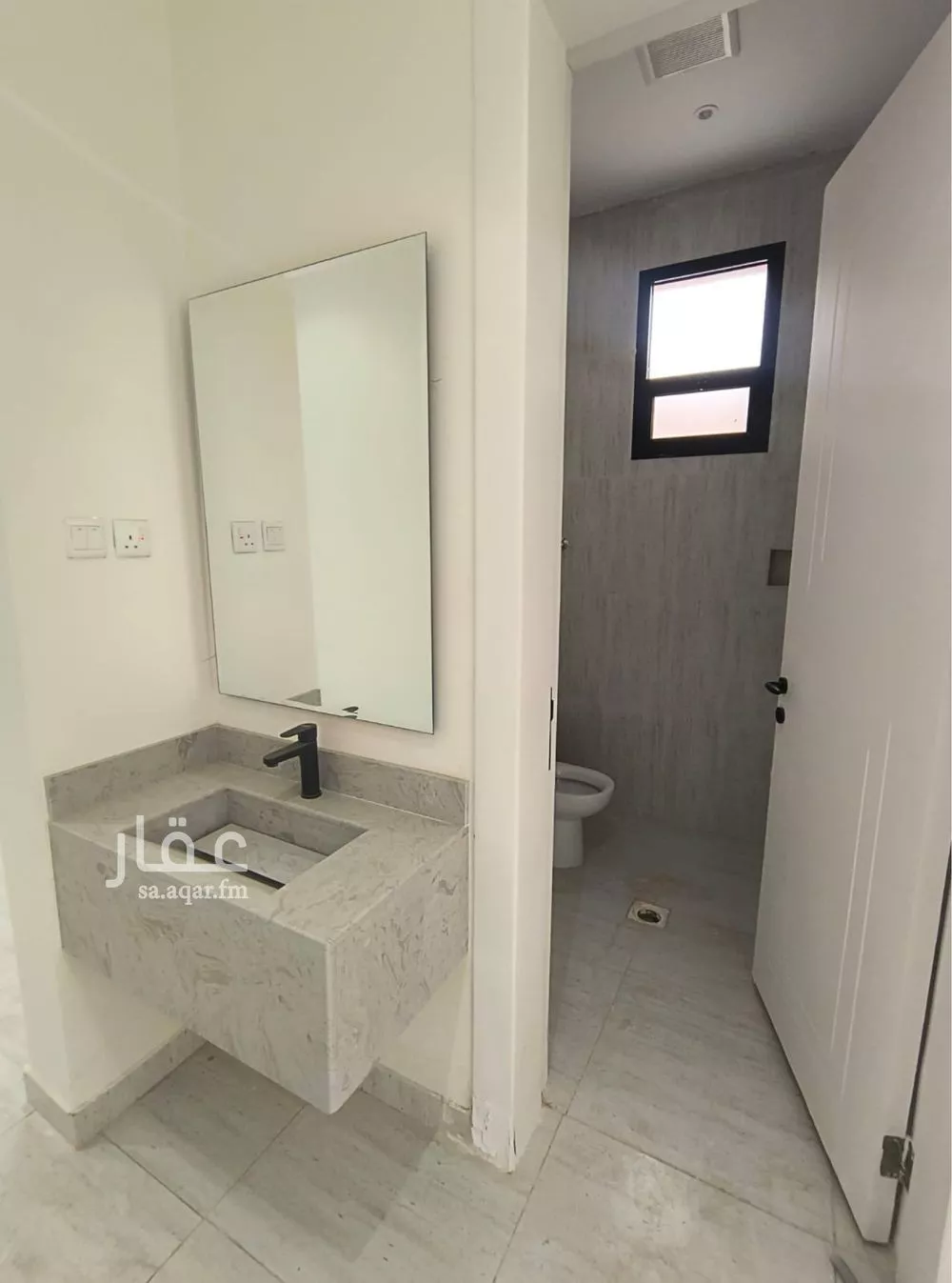 5 bedroom floor in Dahiat Namar 15