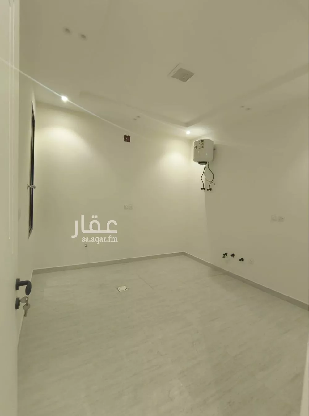 5 bedroom floor in Dahiat Namar 7