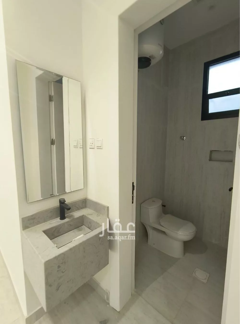 5 bedroom floor in Dahiat Namar 9