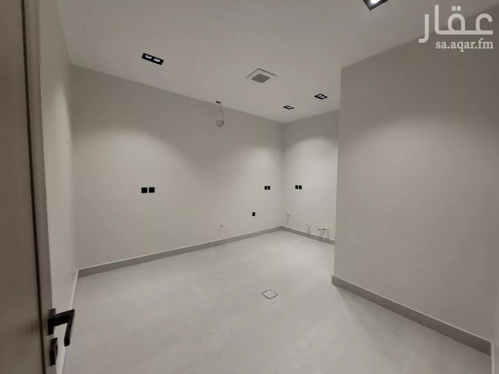 5 bedroom floor in As Suwaidi 7