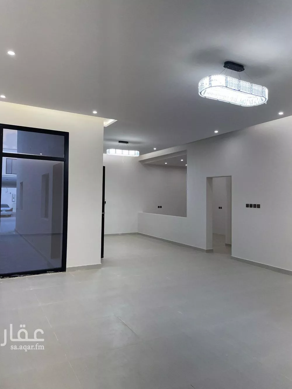 4 bedroom floor in Al Janadriyah 8