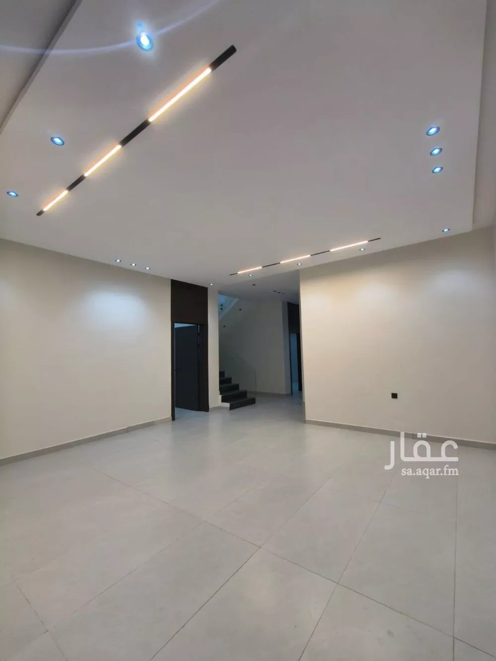دور 4 غرف في السويدي 9