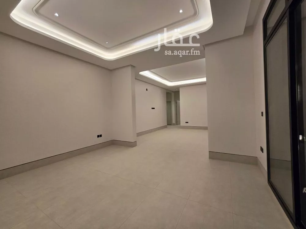 4 bedroom floor in Al Rimal 10