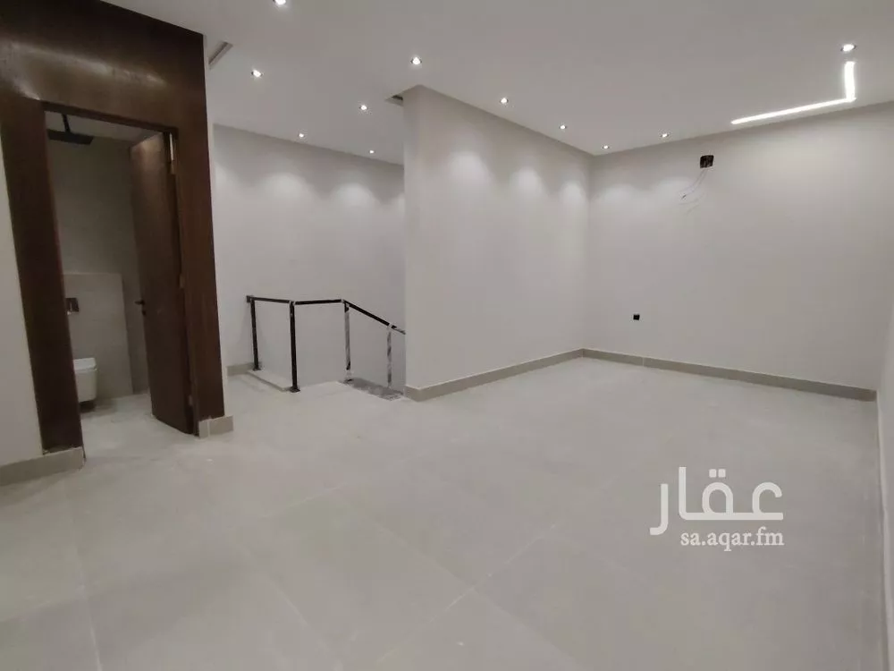 دور 3 غرف في عكاظ 11