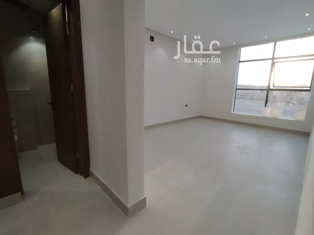 دور 3 غرف في عكاظ 9