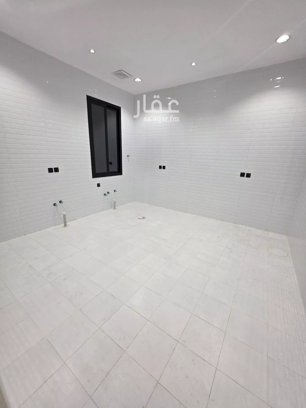 5 bedroom floor in As Suwaidi 12