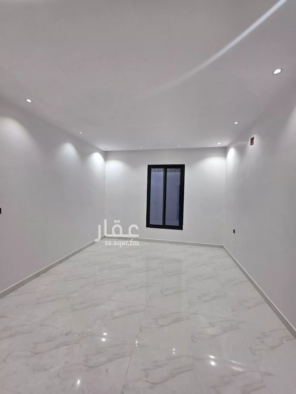 5 bedroom floor in As Suwaidi 13
