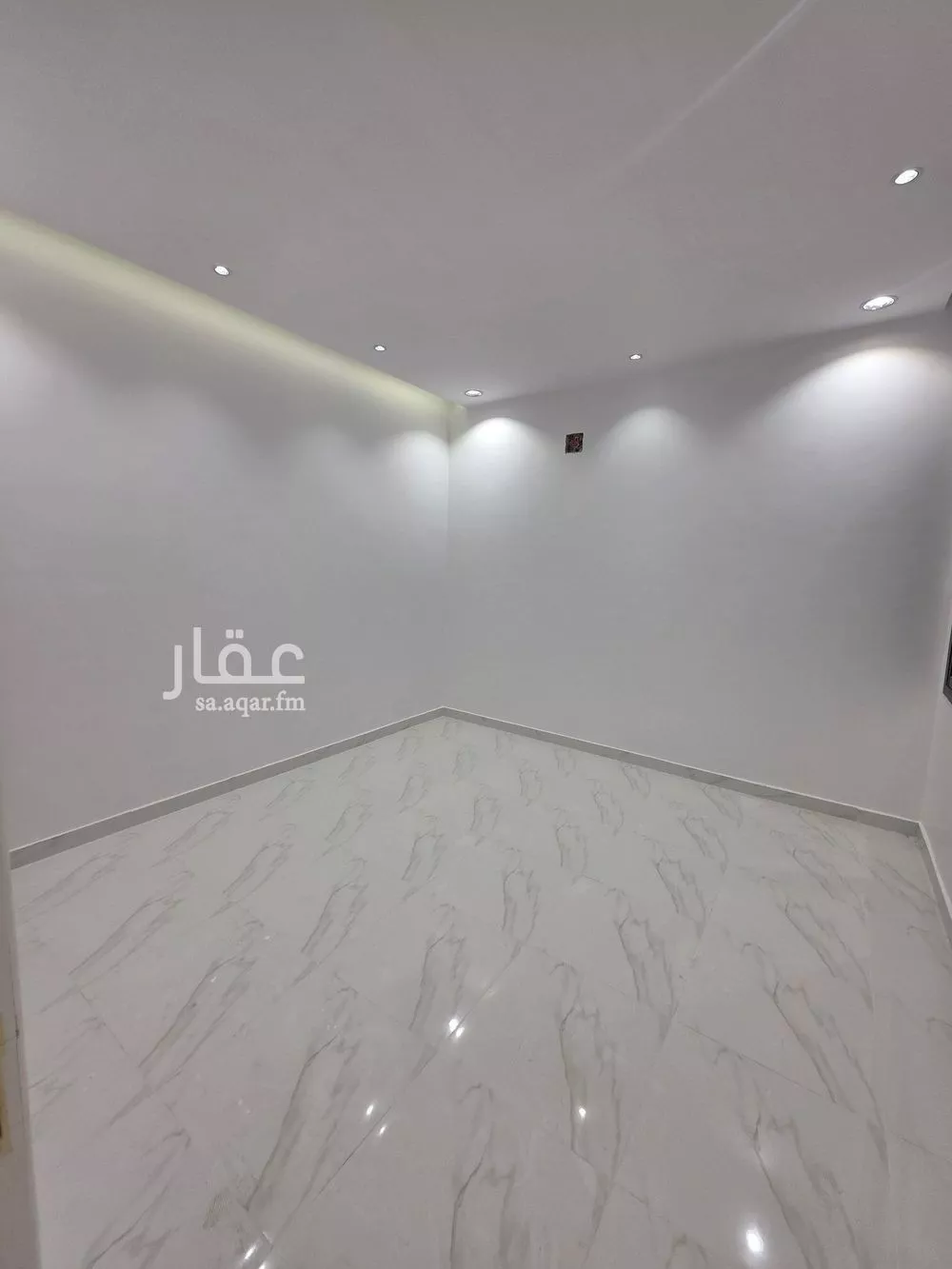 5 bedroom floor in As Suwaidi 16