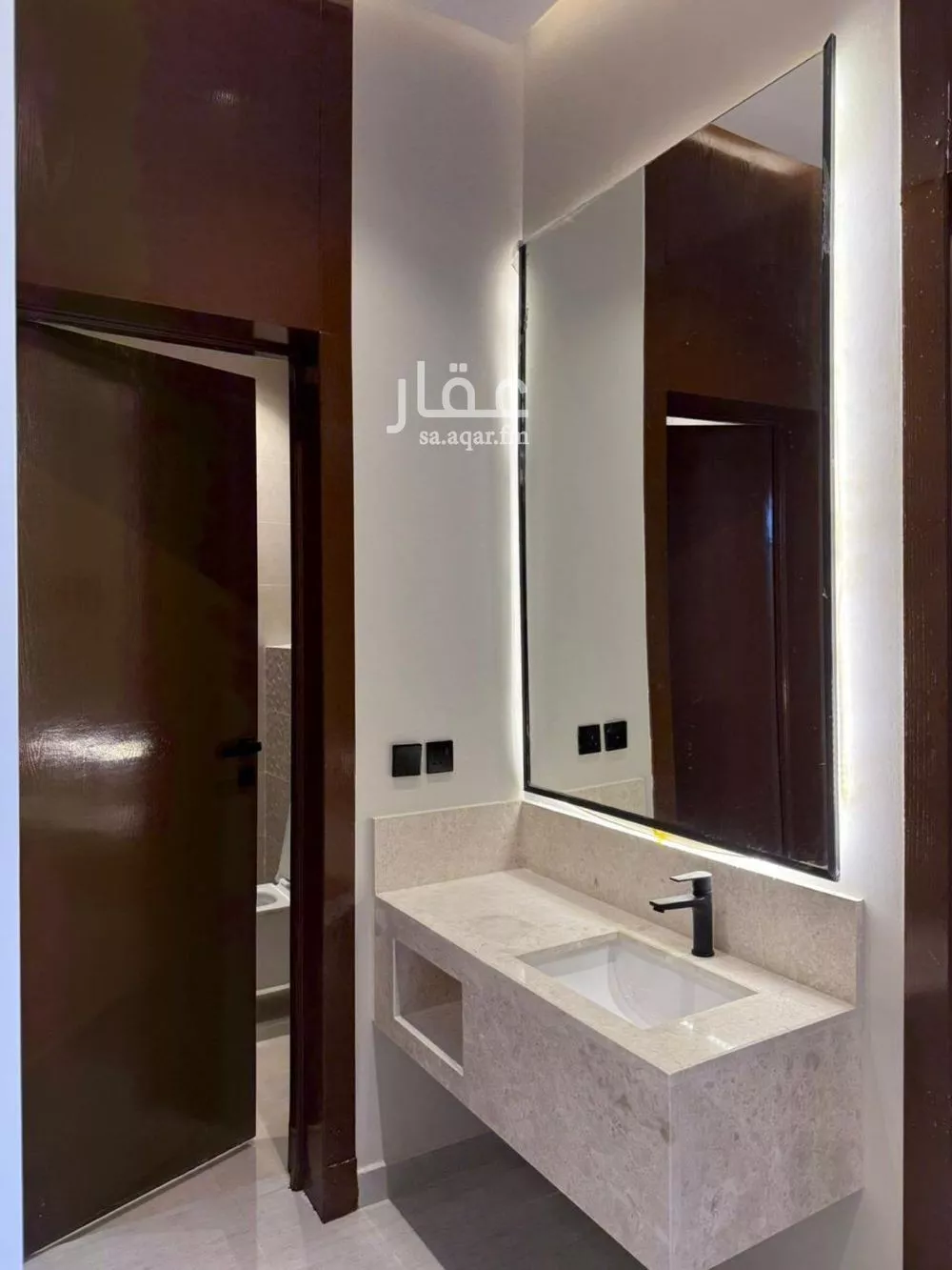 5 bedroom floor in Ash Sharq 7