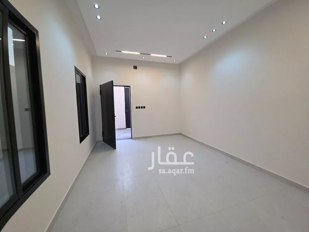 دور 6 غرف في السويدي 11