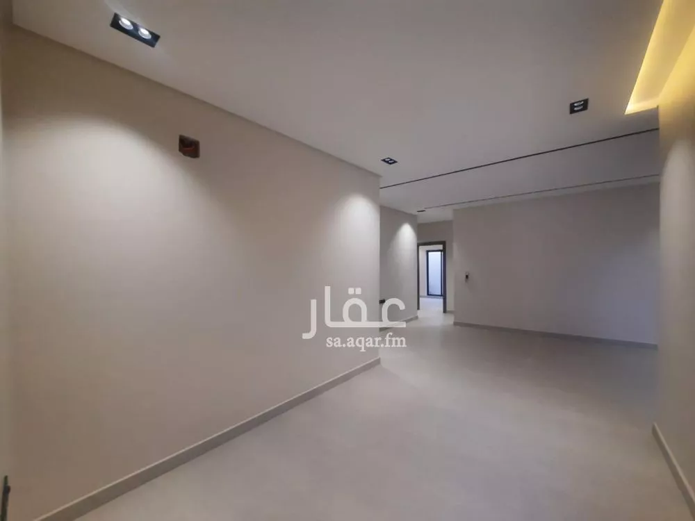 دور 4 غرف في السويدي 16