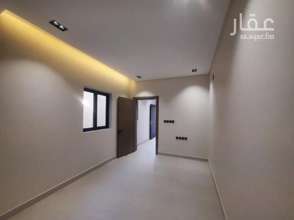 دور 4 غرف في السويدي 9