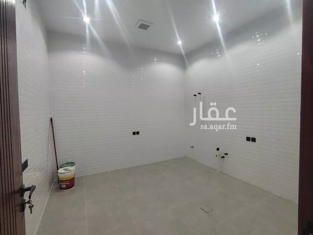 دور 5 غرف في طويق 12