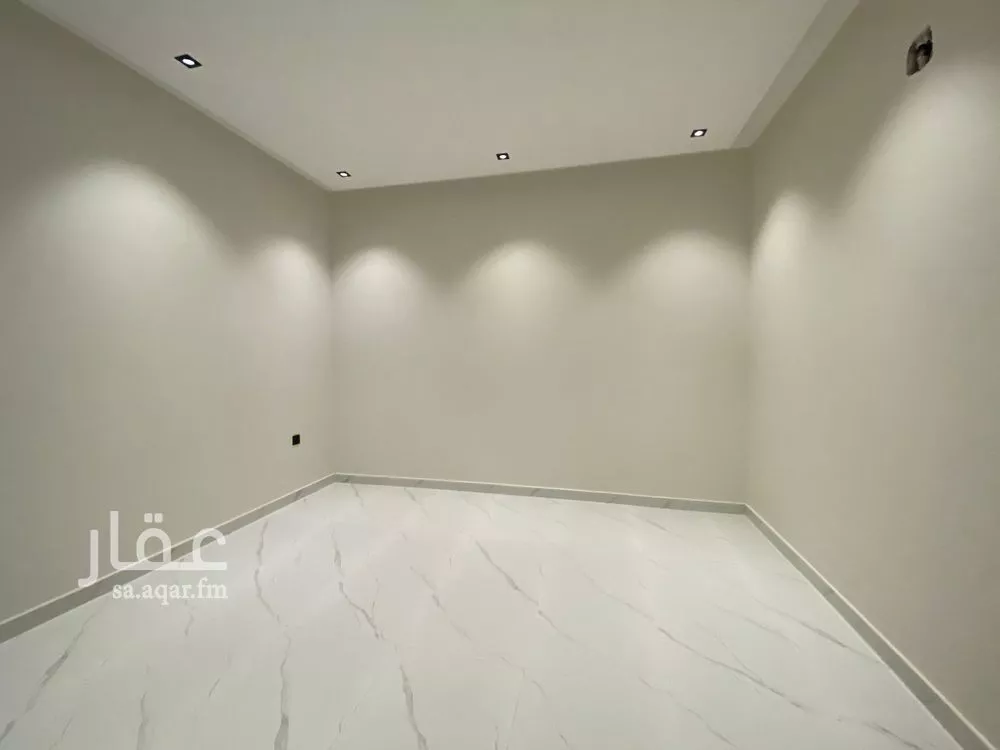 دور 4 غرف في عكاظ 13